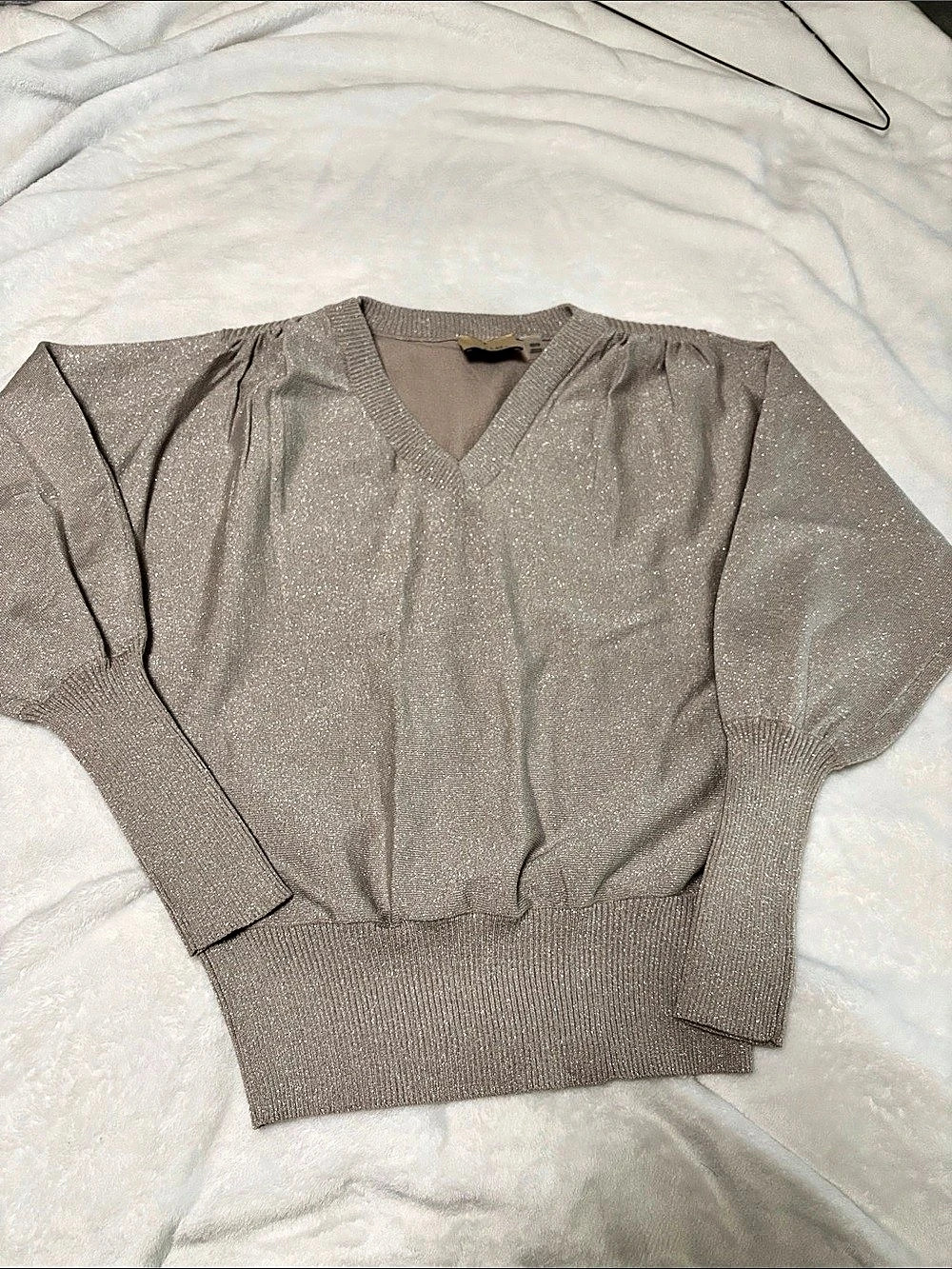 Elie Tahari Shimmer Knit Sweater in Gray Like New